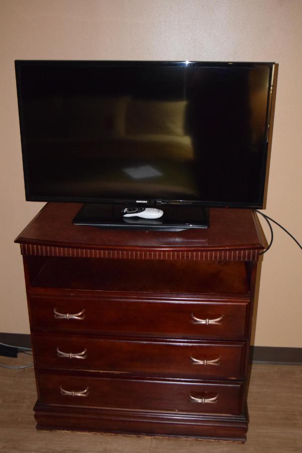 Econo Lodge Richburg Bagian luar foto