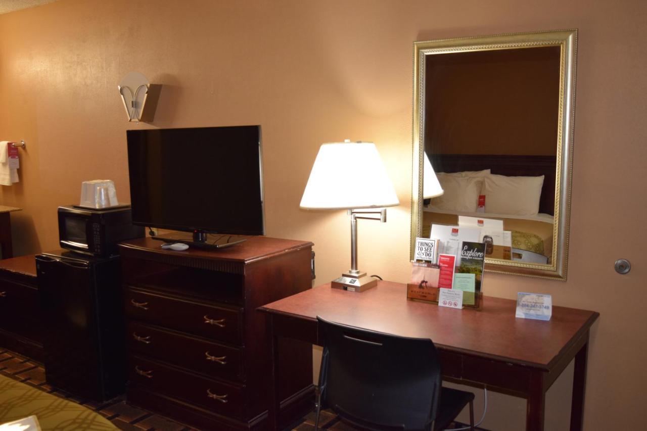 Econo Lodge Richburg Bagian luar foto